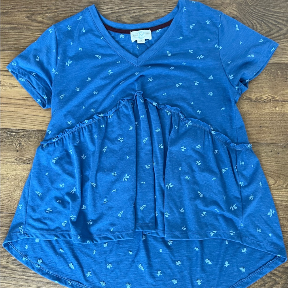 V-neck blue casual top
